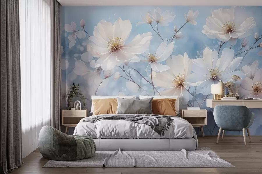 Fotobehang Delicate witte bloemen met zachte bloemblaadjes tegen een onscherpe blauwe achtergrond, die een serene en etherische sfeer creëert w08412