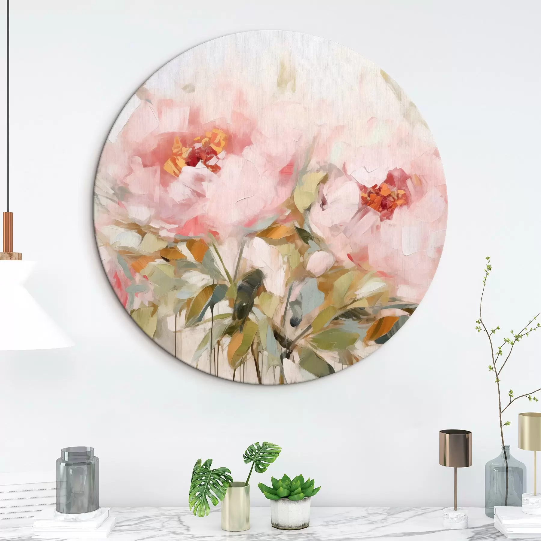  Schilderijen Olieverfschilderij imitatie van grote roze pioenrozen met zachte bloemblaadjes en gele hartjes, omringd door groene bladeren r42720