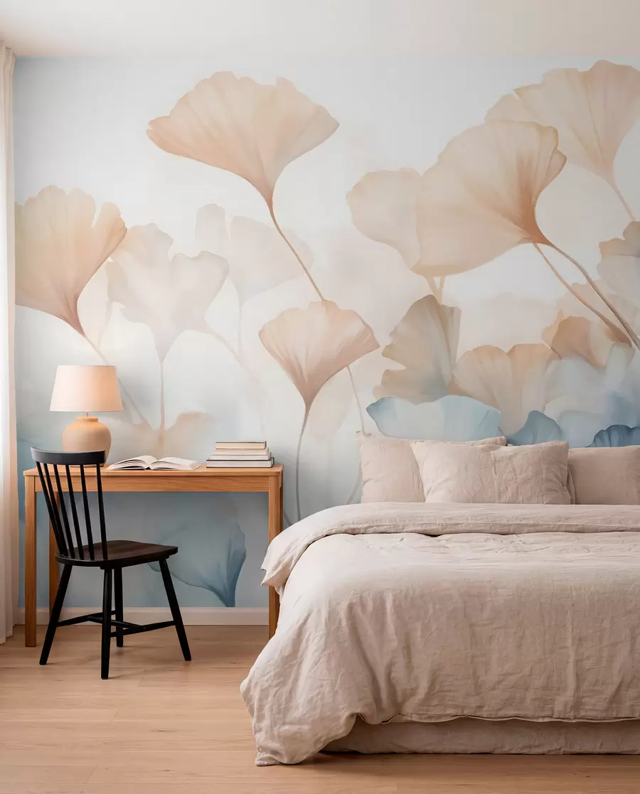 Fotobehang Ginkgobladeren in blauwe en oranje waterverf, doorschijnende bloemblaadjes, tere stelen, zacht kleurenpalet w08917
