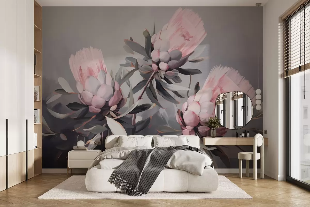 Fotobehang Roze protea abstracte bloemen met grijze bladeren, zachte textuur penseelstreken, gedempte kleuren, tegen een onscherpe grijze achtergrond w09014