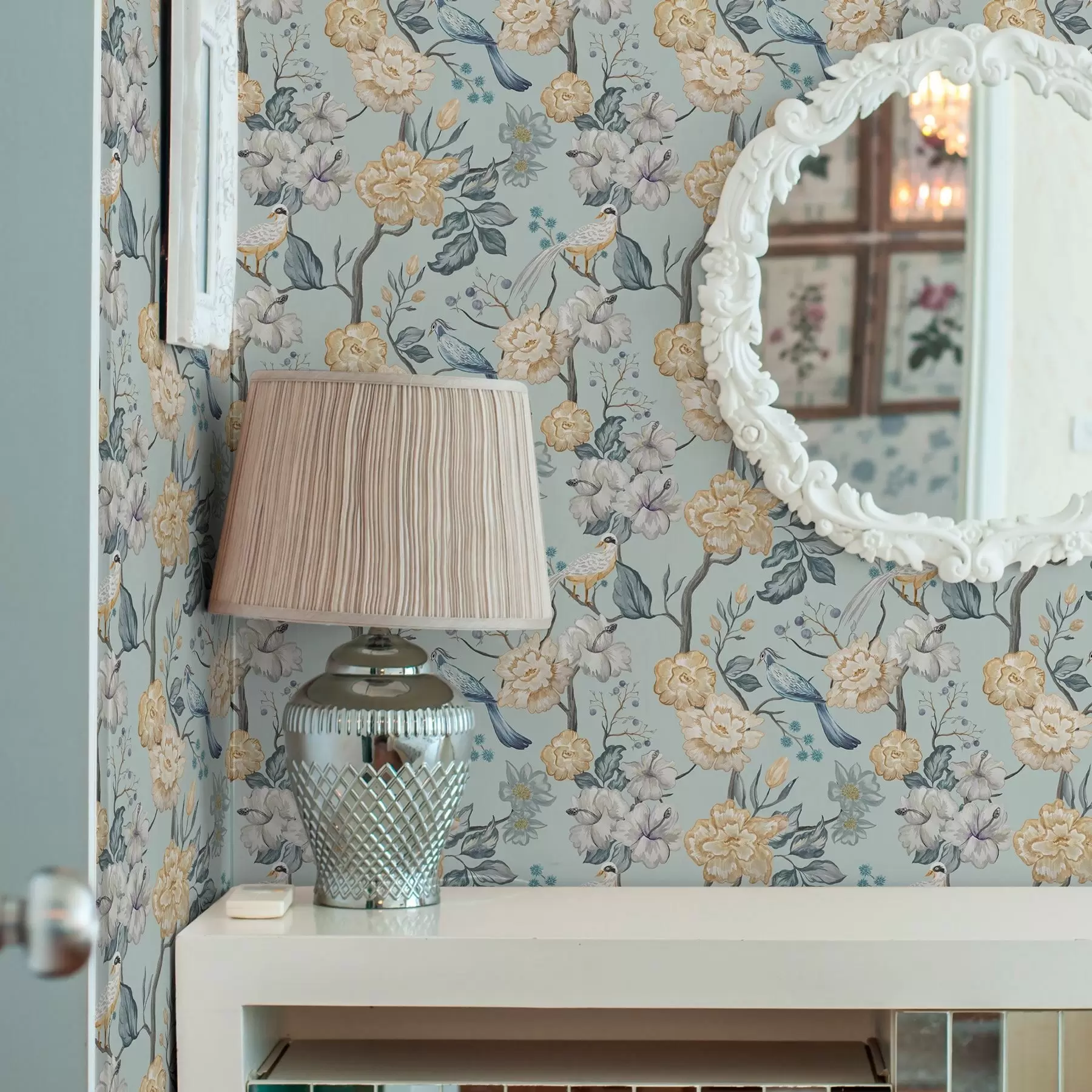 Fotobehang Bloemen en vogels op blauwe achtergrond a00134