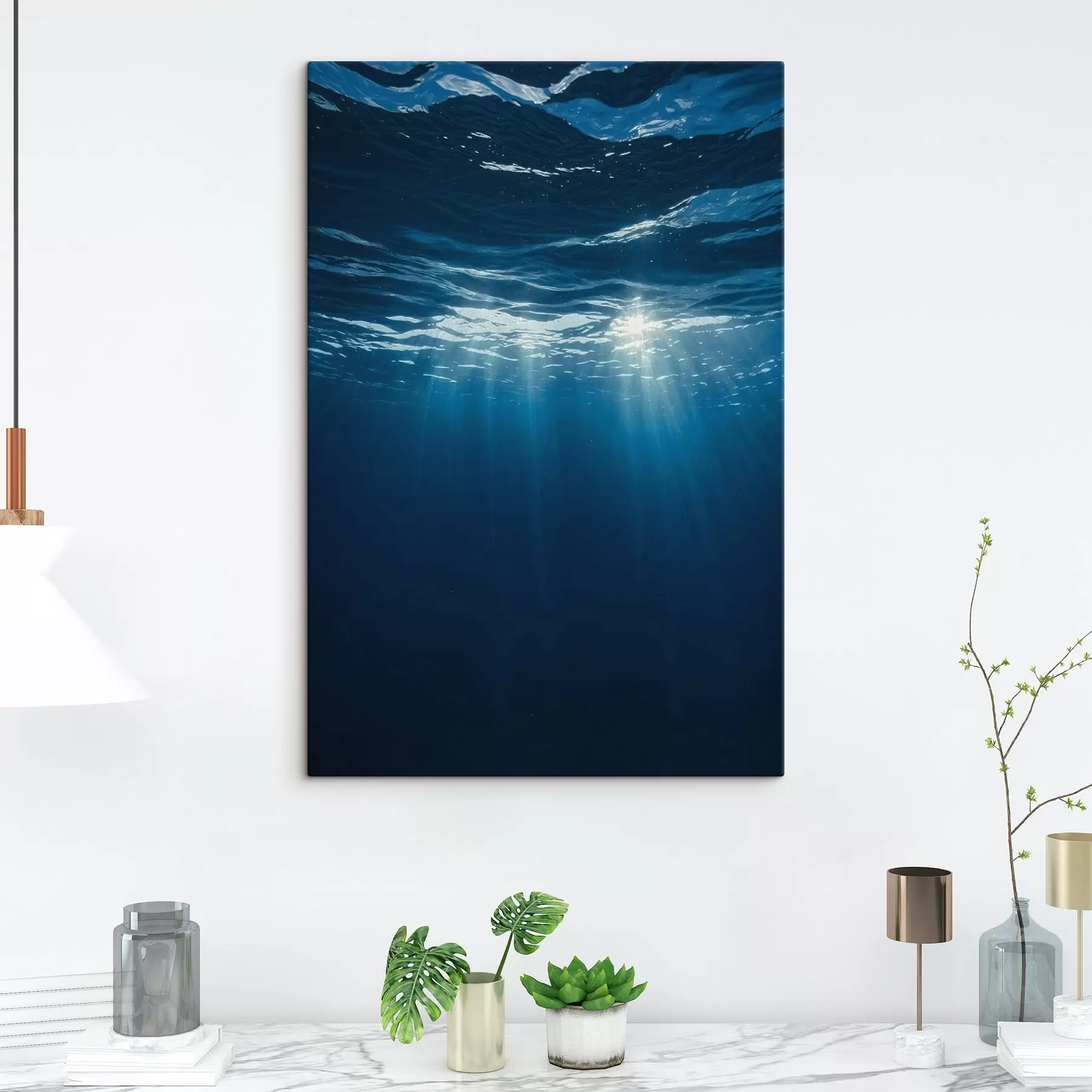  Schilderijen Lichtstralen onder water in diepblauwe oceaan s44897