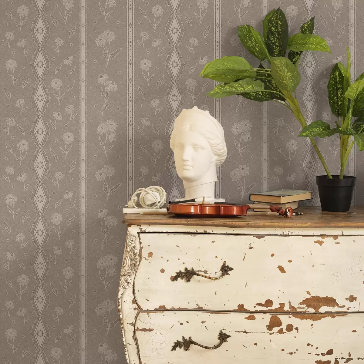 Behang Strepen met madeliefjes en kant op een grijs-beige achtergrond a00295