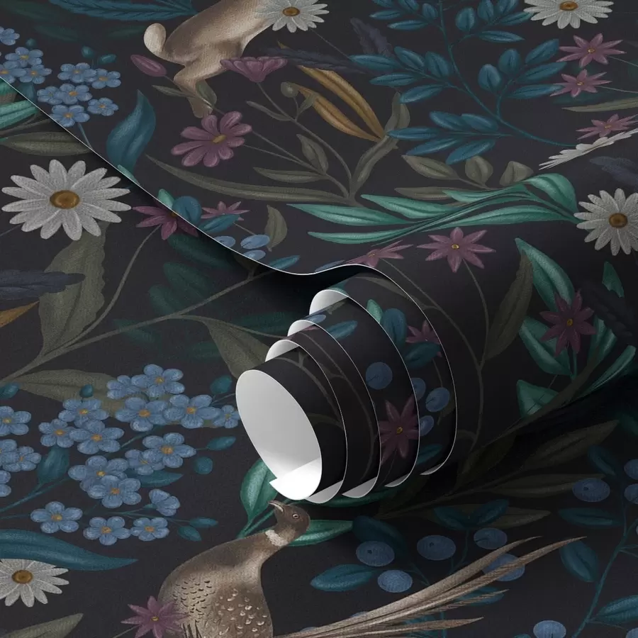 Fotobehang Donker bos met bloemen, haas en vogel a00310