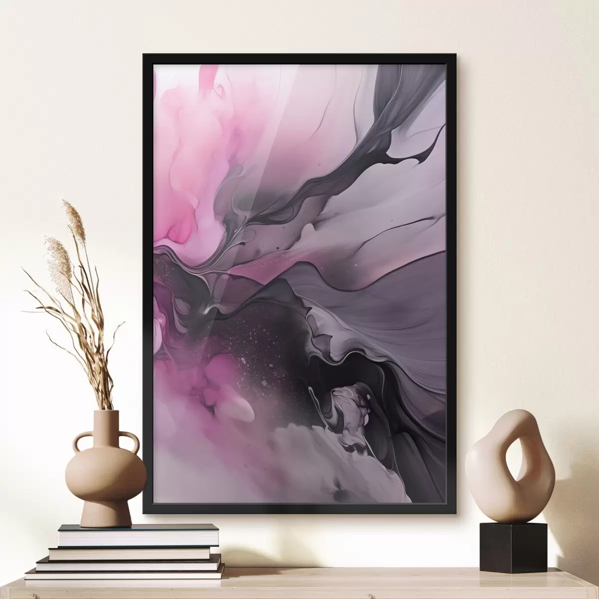 Poster Abstracte wervelingen van roze, paars en zwart smelten samen in een vloeiende, organische compositie en creëren een gevoel van beweging f45196