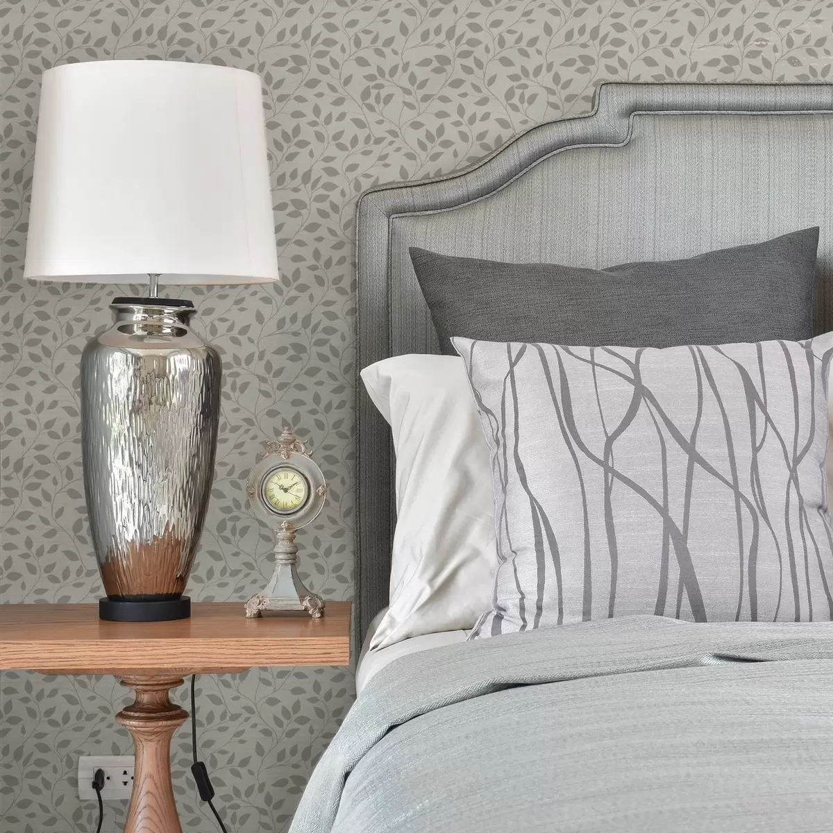 Behang Monochrome wijnranken op een doek met fijne structuur a00386