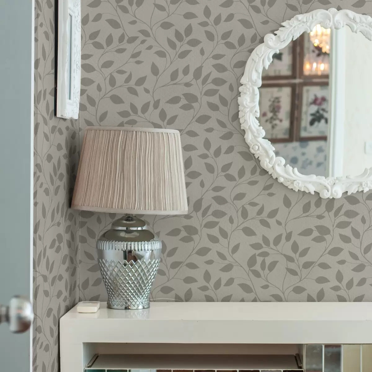 Behang Monochrome wijnranken op een doek met fijne structuur a00386