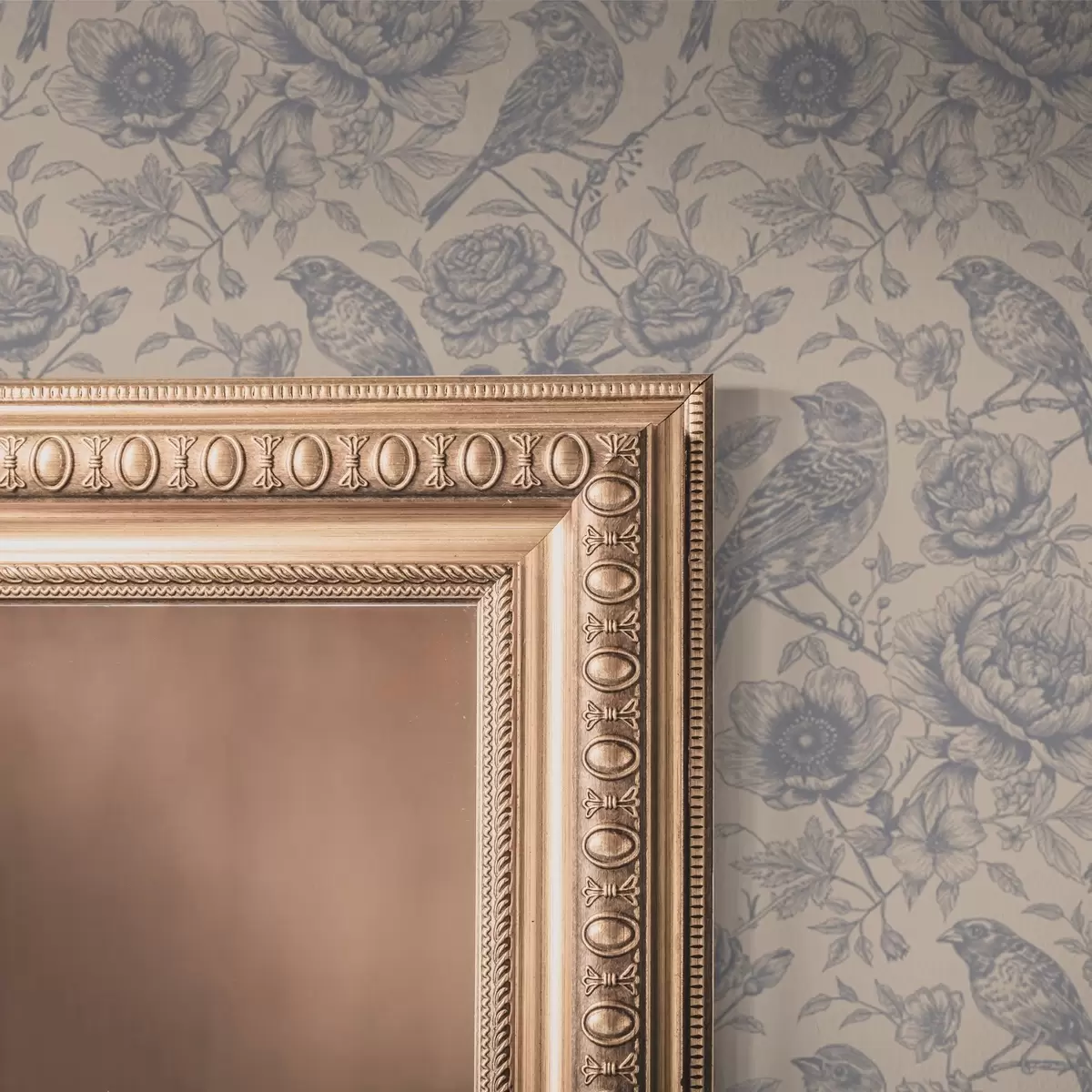 Behang Vintage vogels en bloemen op een zachtbeige achtergrond a00423