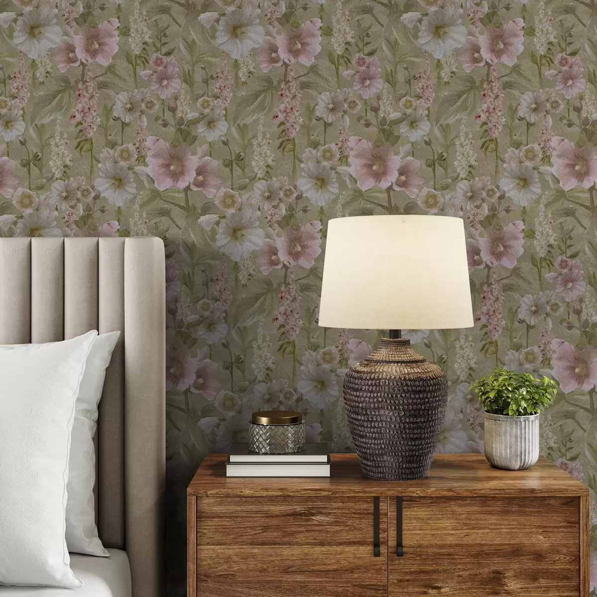 Behang Romantische roze en witte stokrozen op gedempt groen a00456