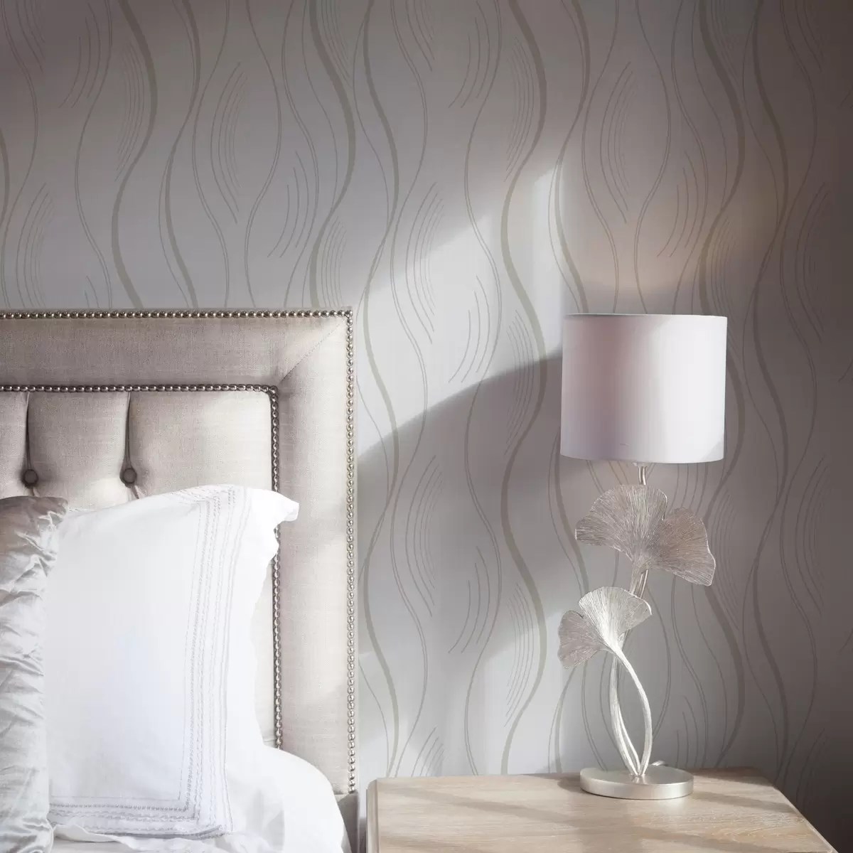 Behang Golvende lijnen met extra streken in moderne stijl a00482