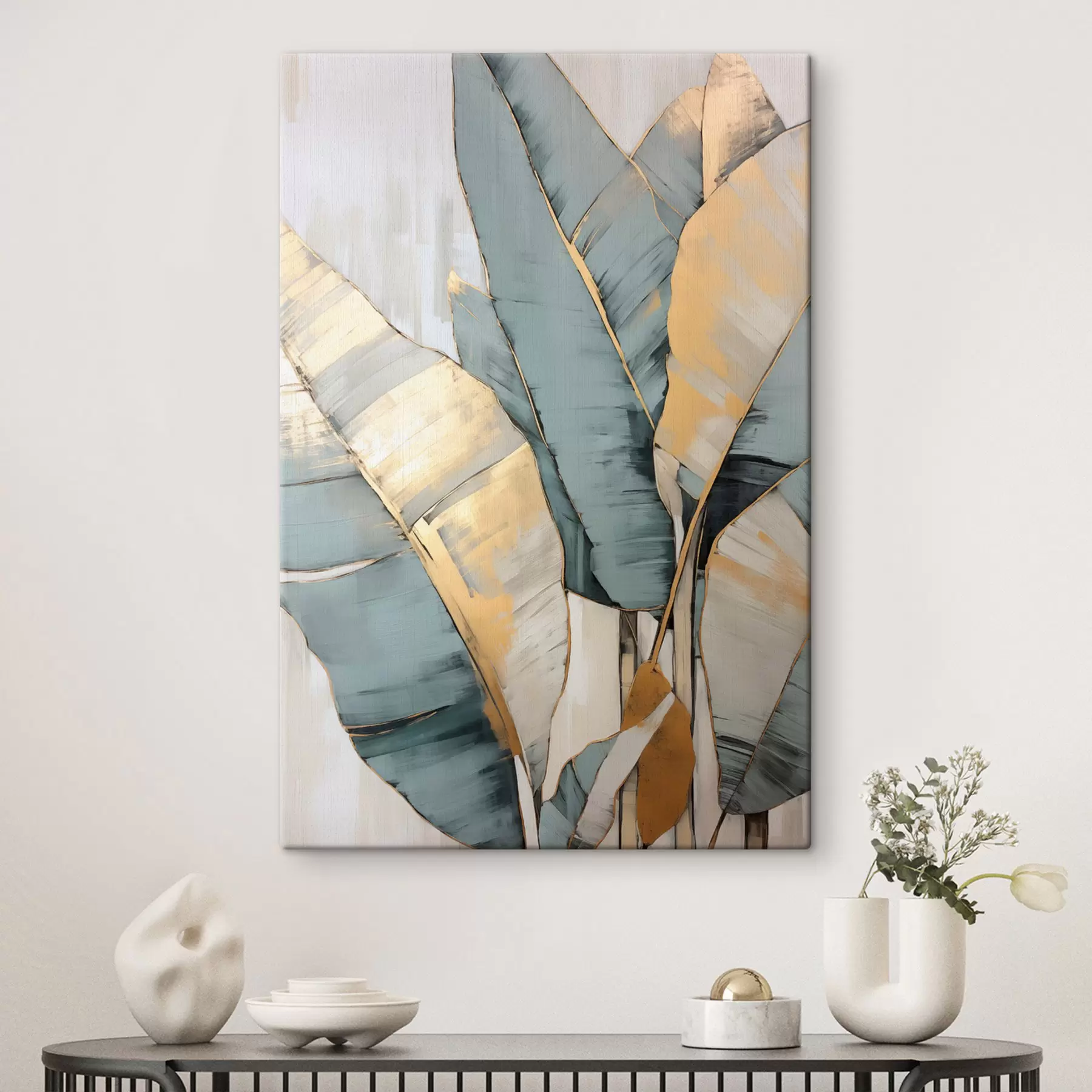  Schilderijen Gedempte blauwe, grijze en gele bananenbladeren met zichtbare penseelstreken, op een witte abstracte achtergrond s45552