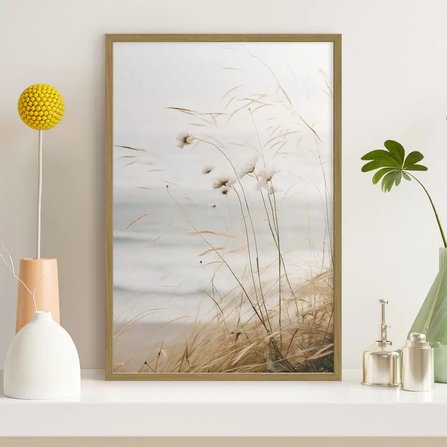 Fotobehang Wat katoengras en ander droog gras voor een vage zee, zacht en gedempt kleurenpalet f45562
