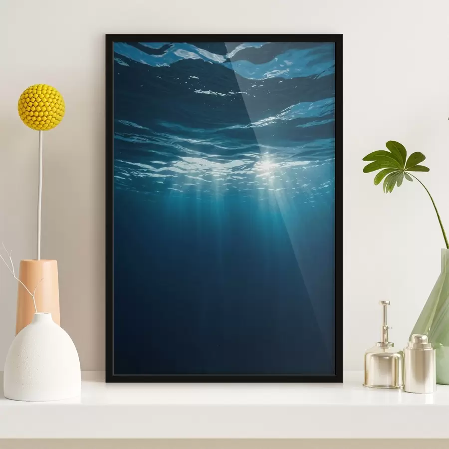 Fotobehang Zonnestralen onder het wateroppervlak f45625