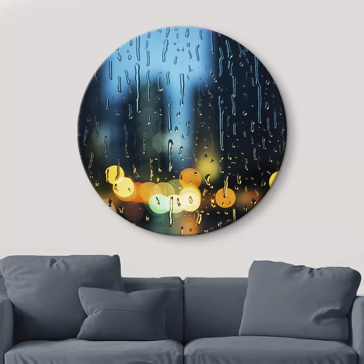 Ronde schilderijen Kopje koffie op een tafel in de regen r45500