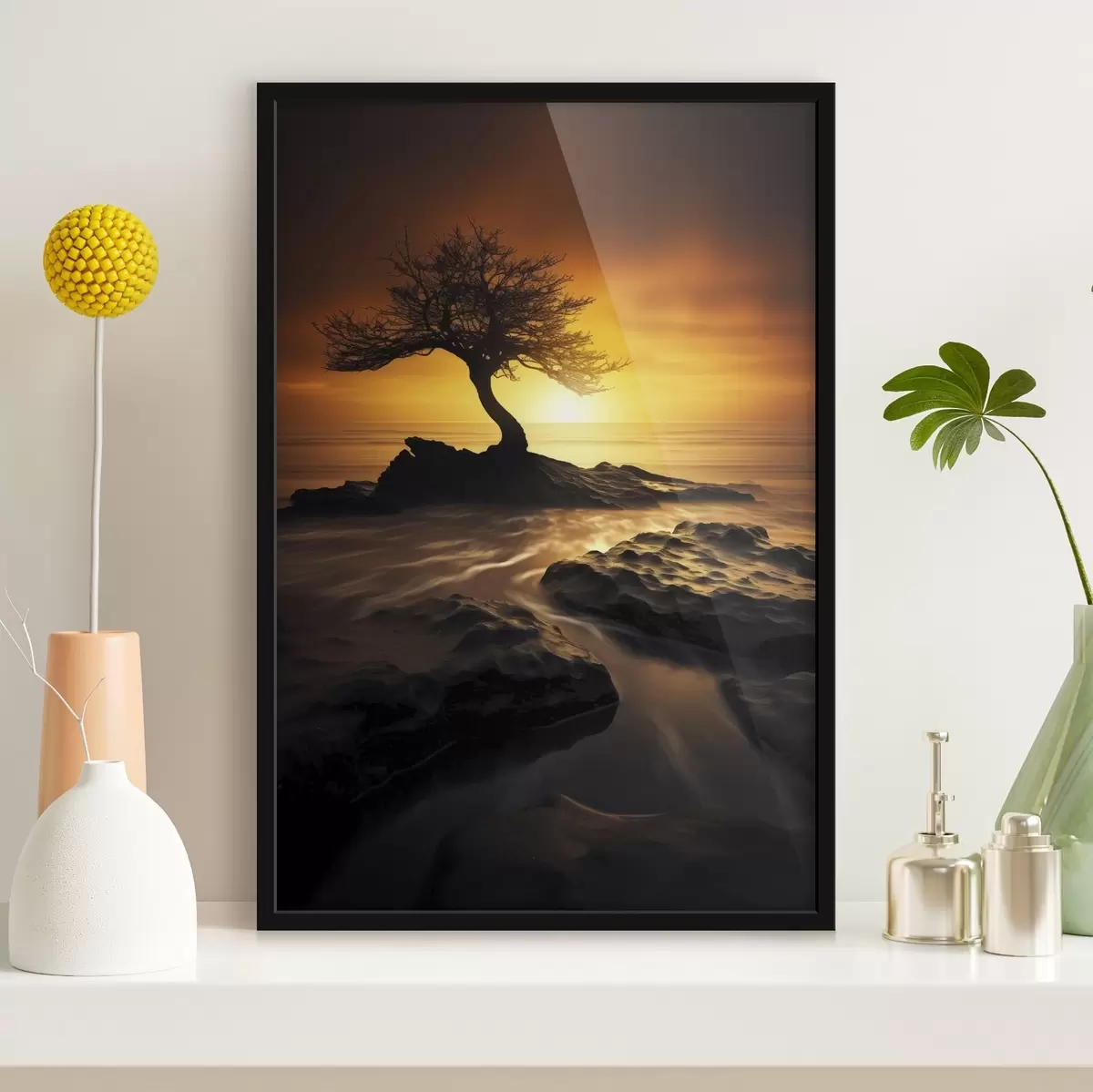 Poster Eenzame boom op een klif bij zonsondergang f45524
