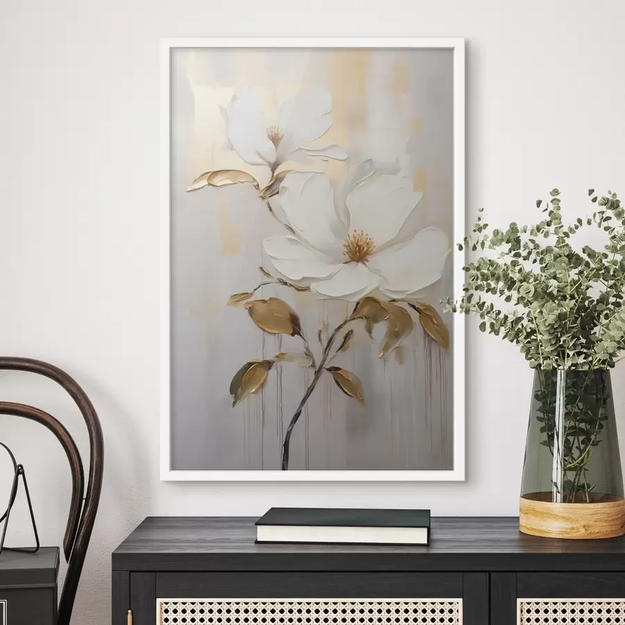 Fotobehang Twee witte bloemen met geeloranje bladeren op een lichte achtergrond f45691
