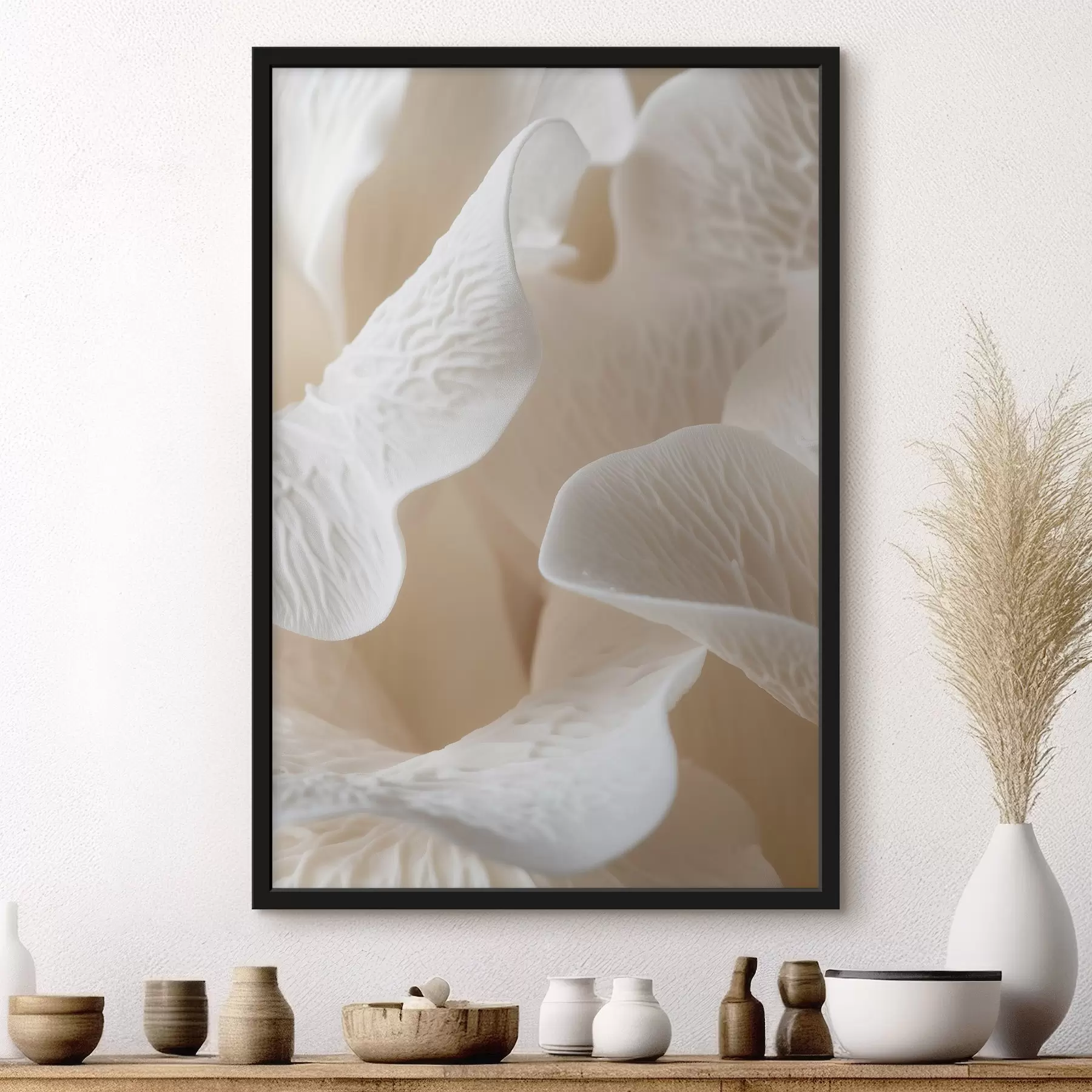 Fotobehang bloemblaadjes met nerven in beige tinten f45703