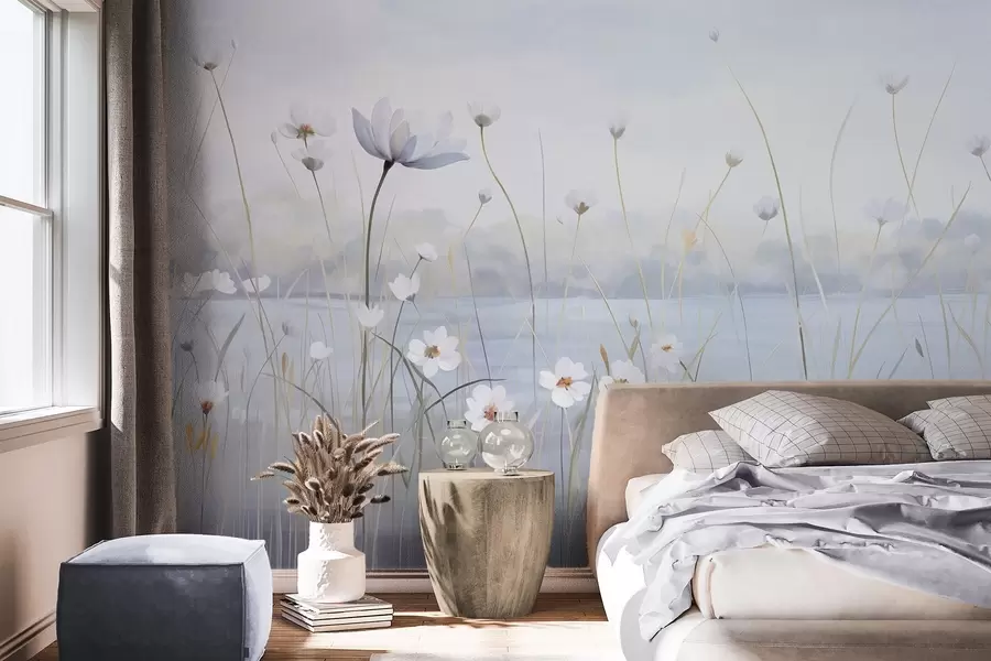 Fotobehang Witte bloemen met lange stelen in een veld, lichtblauwe lucht, zachte kleuren, gestructureerd, minimalistische stijl, geïnspireerd door de natuur, rustige achtergrond w09401