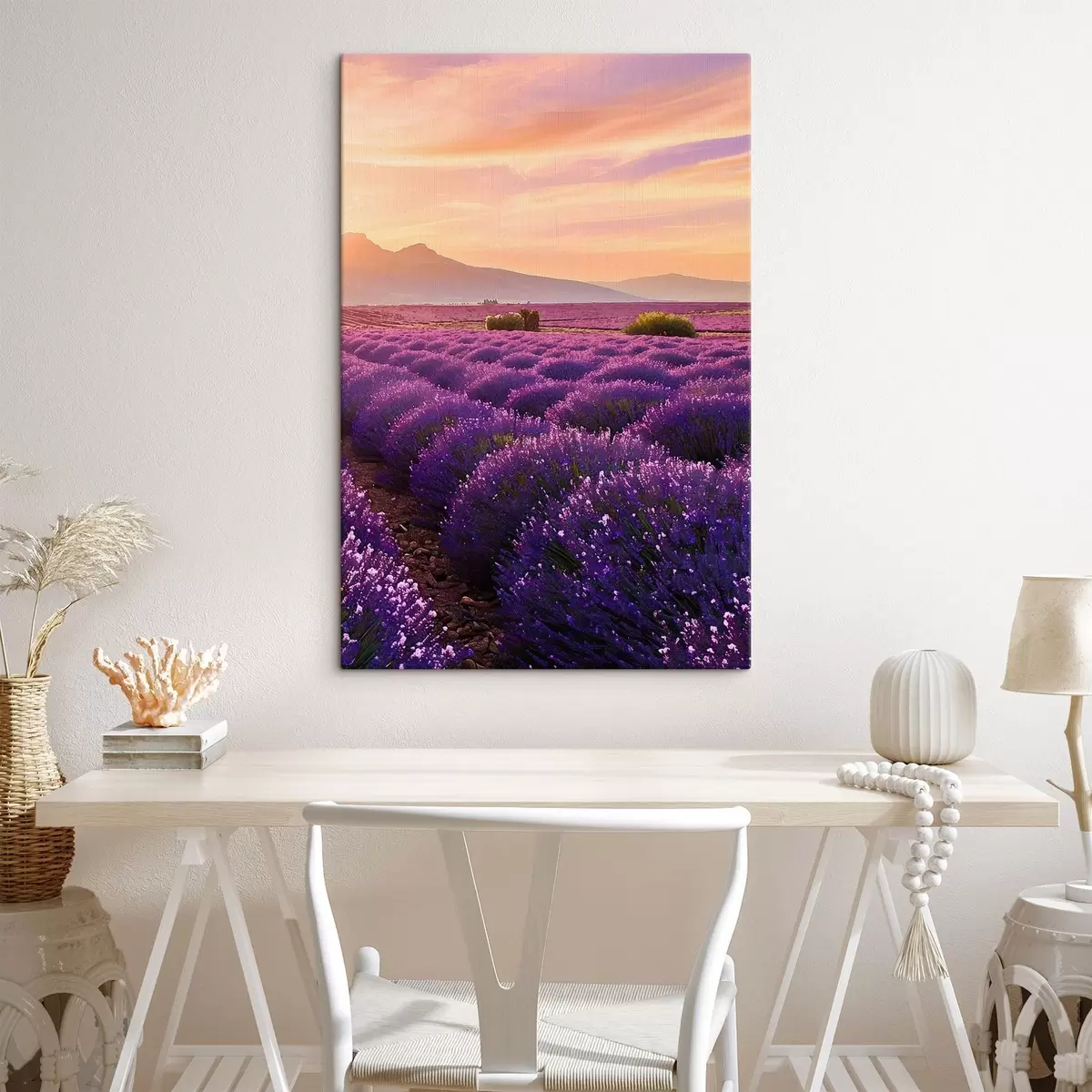 Schilderijen Lavendel tegen de achtergrond van een zonsondergang in de bergen s45664