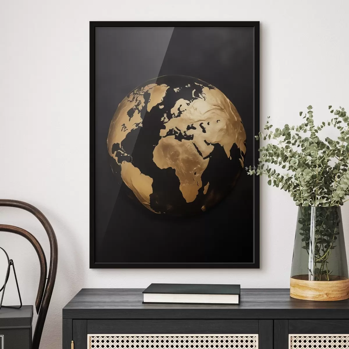 Poster Gele gestructureerde abstracte wereldbol, planeet op een zwarte achtergrond, moderne minimalistische kunst f45942