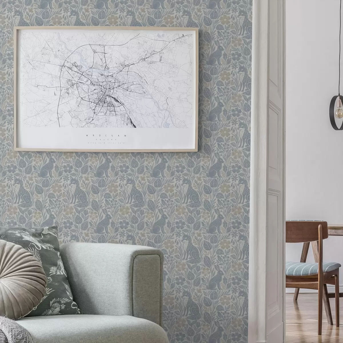 Behang Bosdieren en bloemen: vos en haas in blauwe tinten a00613