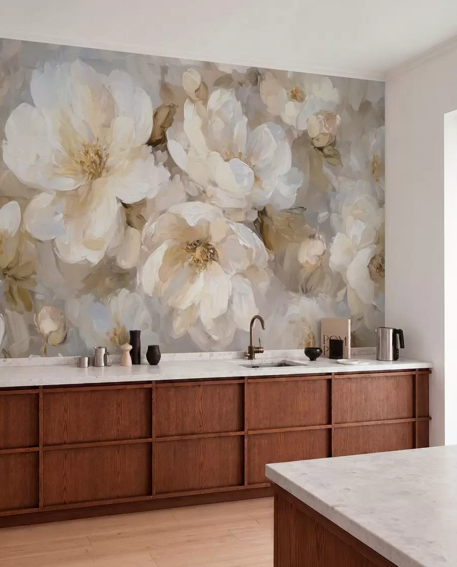 Fotobehang grote bloemen in witte en beige tinten in de stijl van een olieverfschilderij w04633