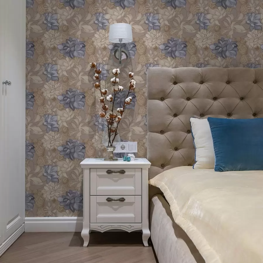 Fotobehang Crèmekleurige en blauwe bloemen op een warme beige achtergrond a00634v1 kopen - Uwalls.nl Fotobehang Crèmekleurige en blauwe bloemen op een warme beige achtergrond a00634v1