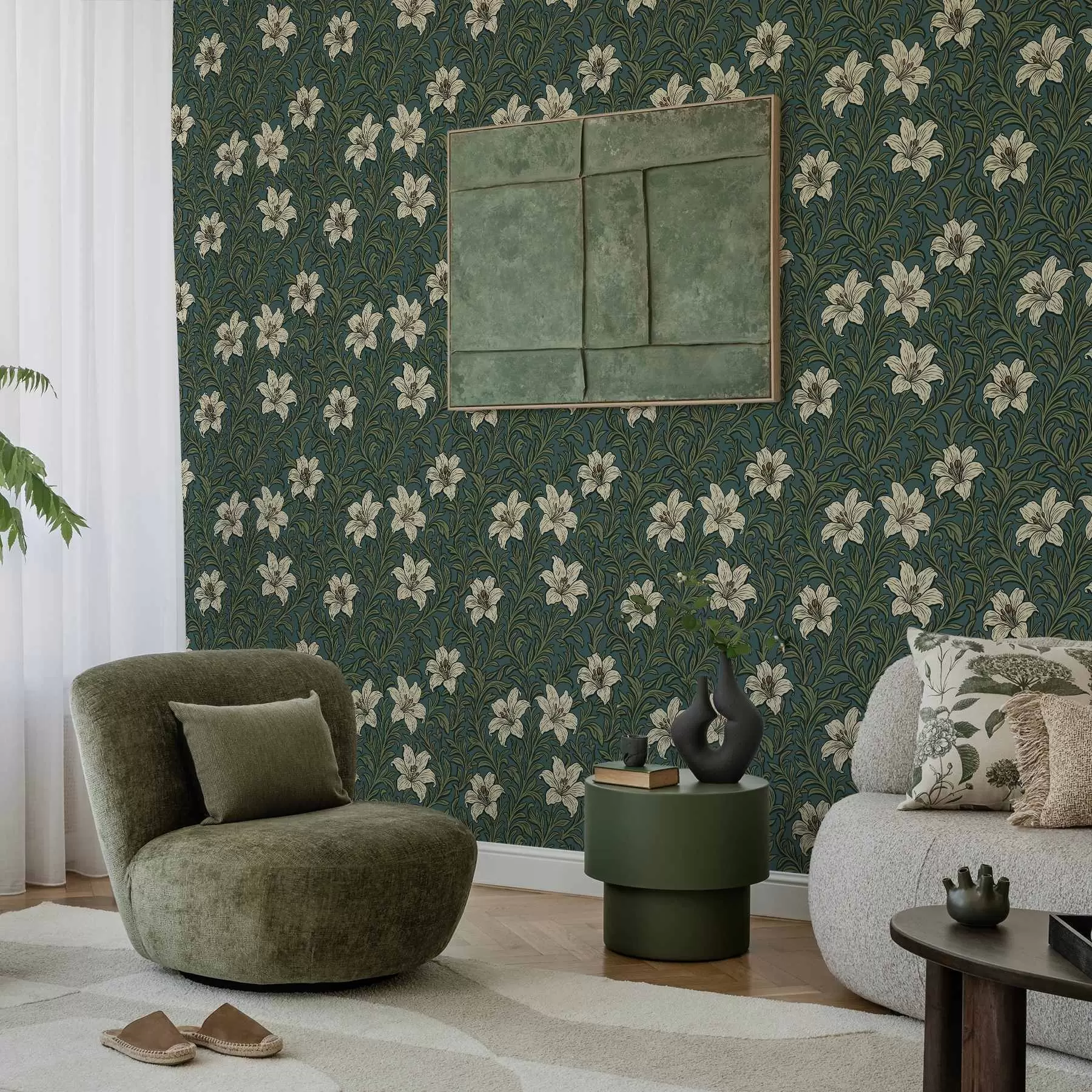 Fotobehang Crèmekleurige lelies tussen dichtgroen gebladerte op een turquoise achtergrond a00645