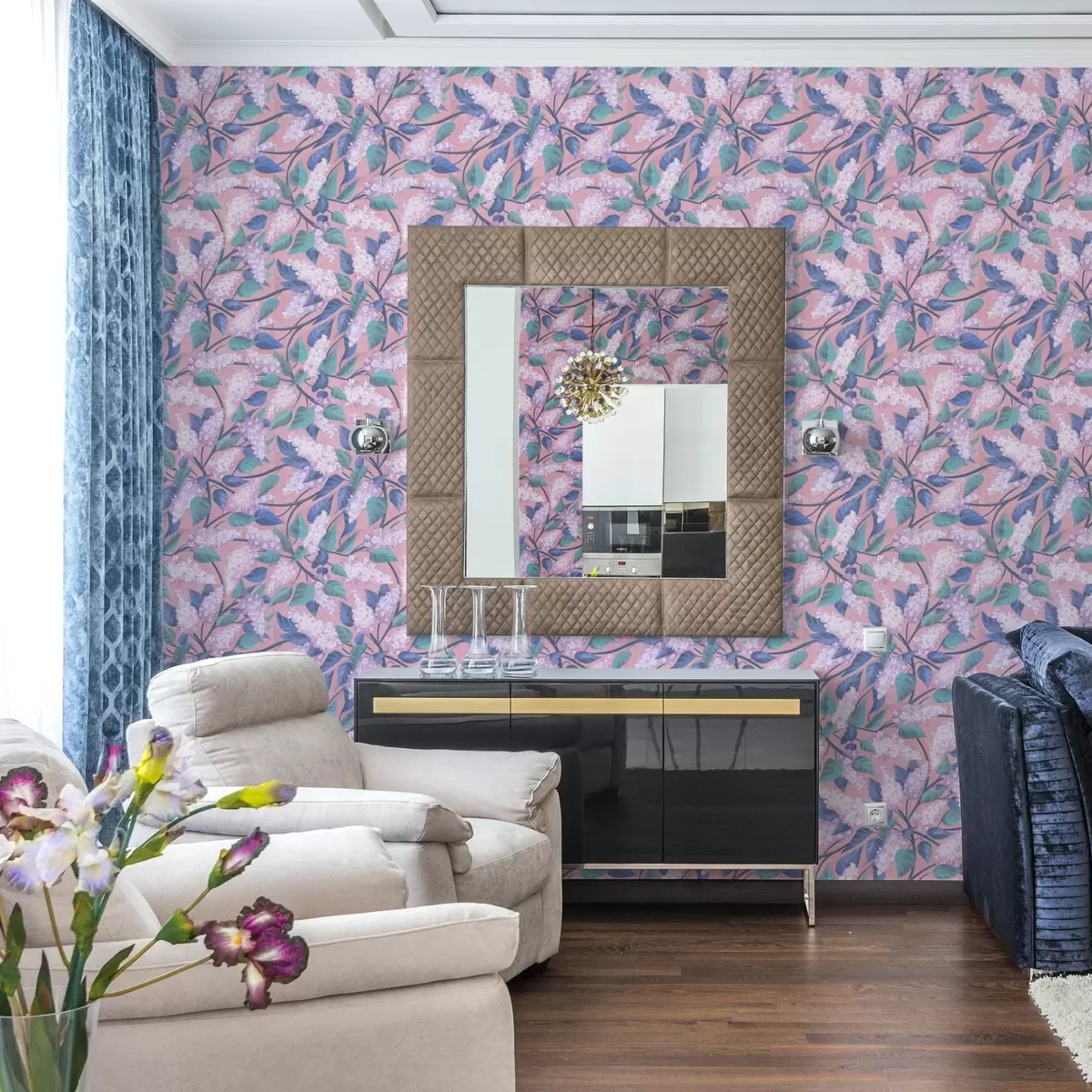 Behang Delicate lila bloemen op een roze achtergrond, lentestemming a00797