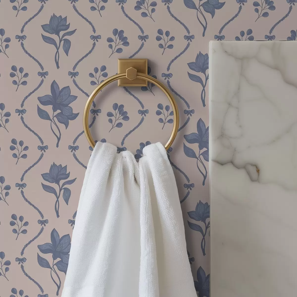 Behang Kleine bloemen en linten in blauwe en roze tinten a00808v3