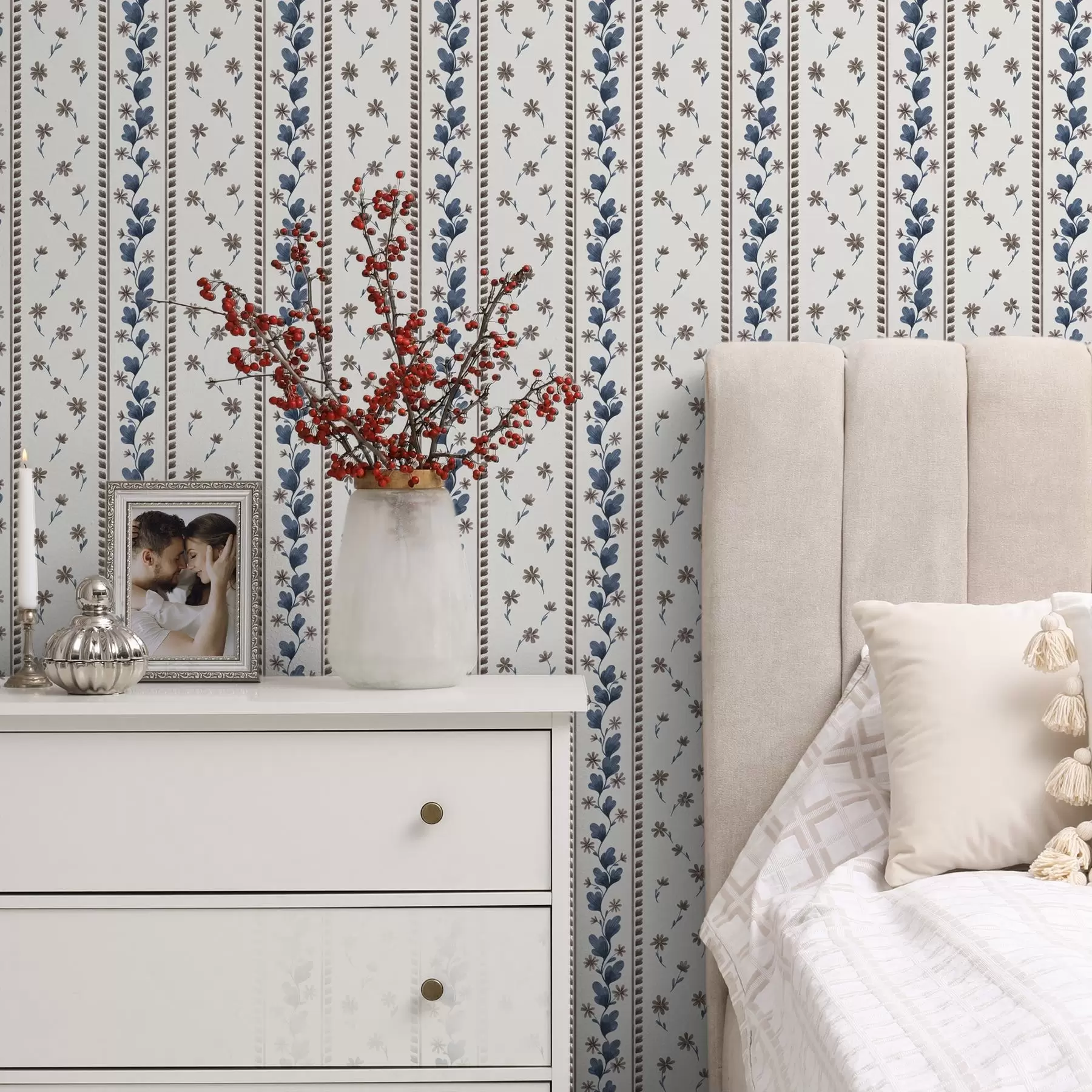 Fotobehang Verticale bloemenstrepen in blauwbruine tinten a00811v2