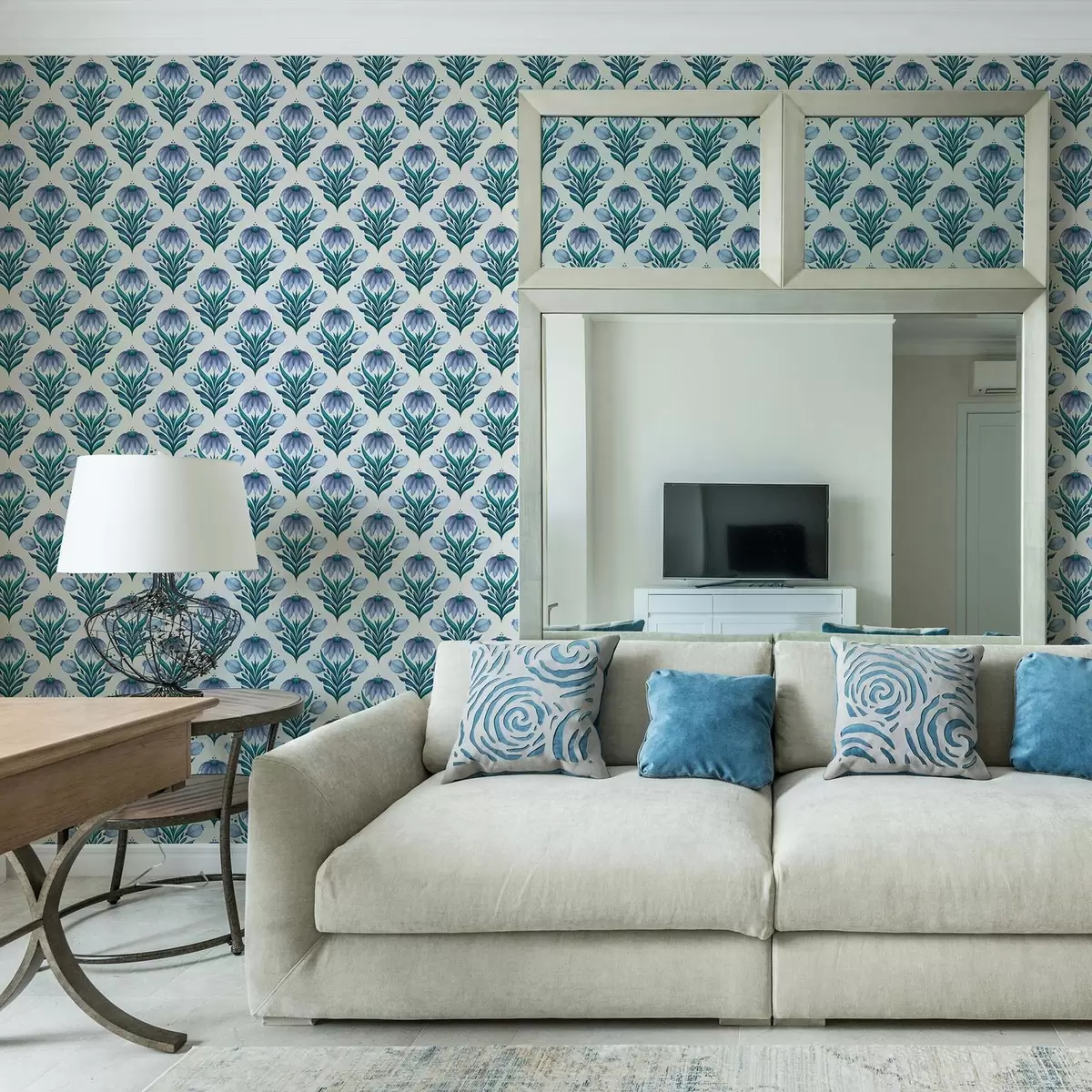 Behang Symmetrisch bloemenornament in blauw-witte tinten a00812v2