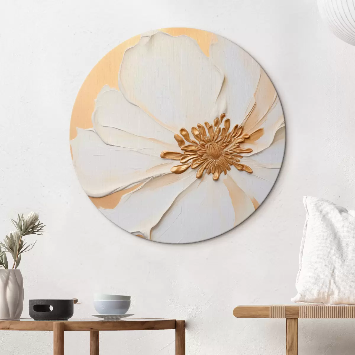 Ronde schilderijen Witte bloem met delicate bloemblaadjes met dikke penseelstreken imitatie, op een lichtoranje gestructureerde achtergrond r46691