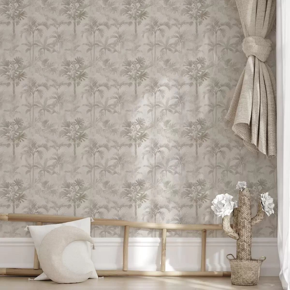 Behang Mistige palmbos in warme beige tinten a00881