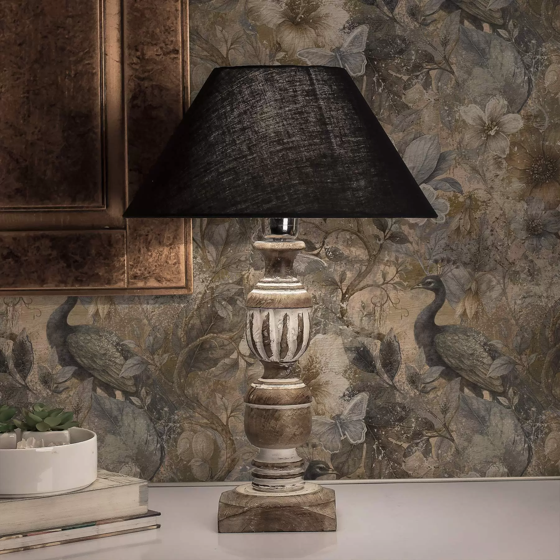 Fotobehang Verouderde bloemencollage met pauwen en vlinders a00897