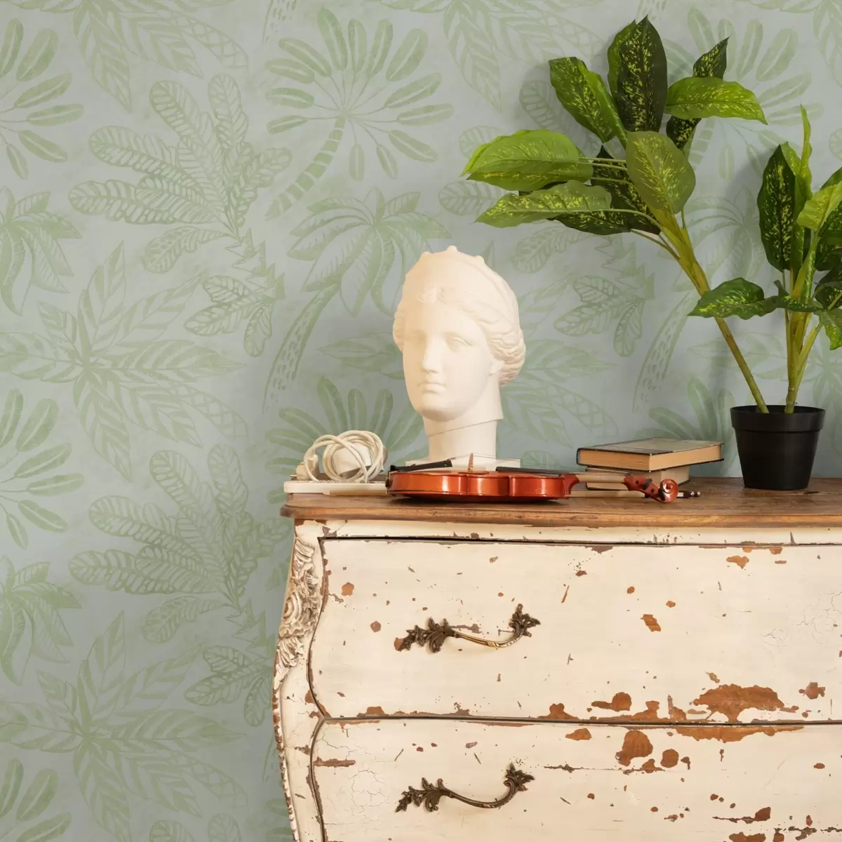 Behang Geschetste tropische bladeren in frisse lichtgroene tinten a01001v1