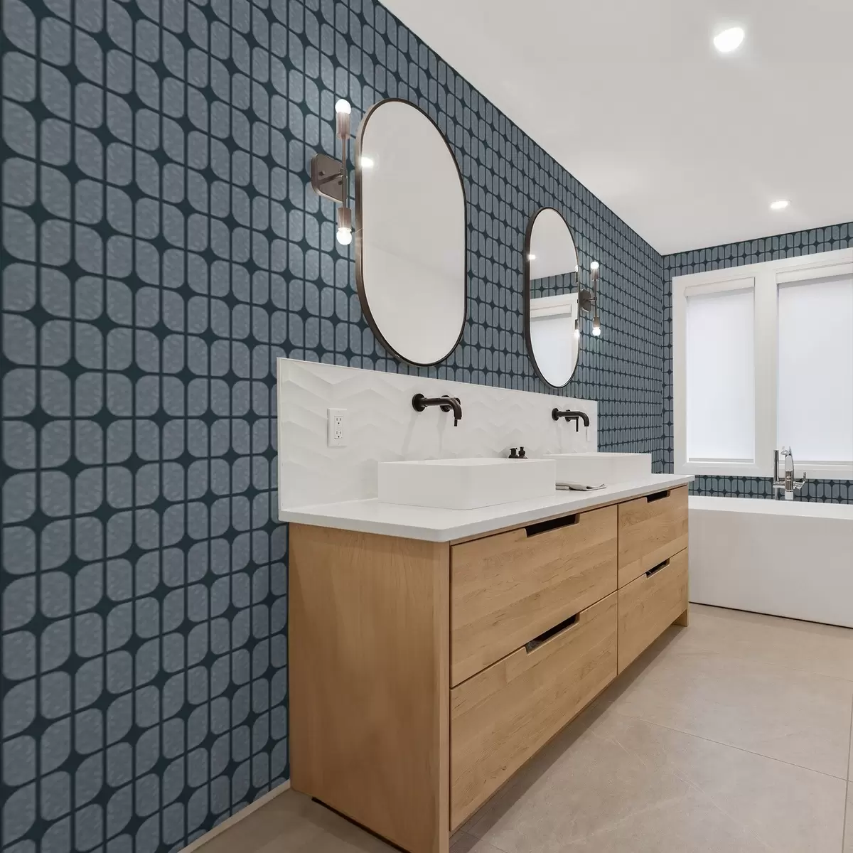 Behang Donkerblauwe achtergrond met grijze mozaïek van afgeronde tegels a01068v1