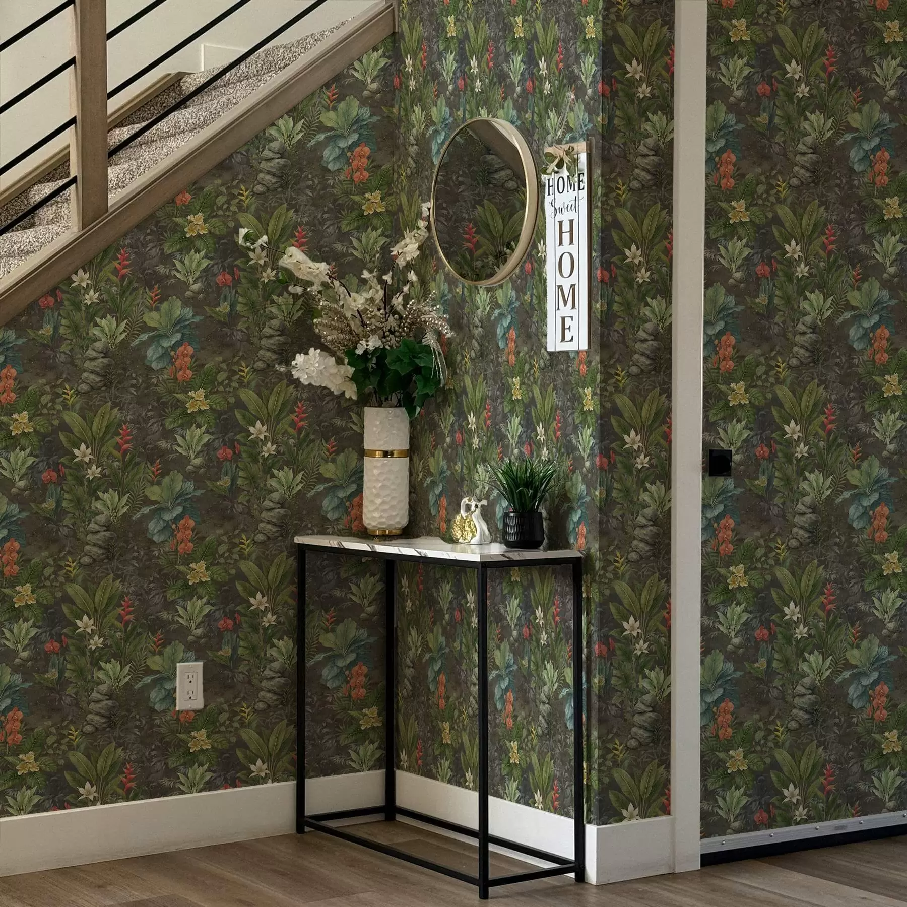 Fotobehang Donkere tropische tuin met heldere bloemen en bladeren a01079