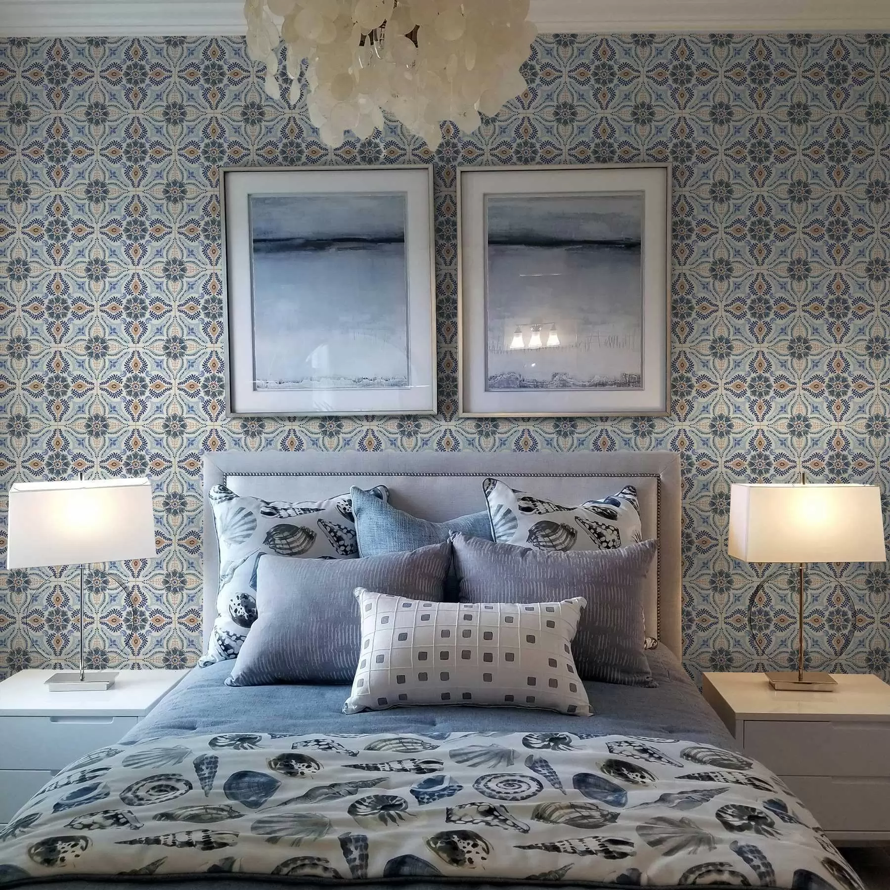 Fotobehang Blauw-beige tegelachtig ornament geschilderd in waterverf a01085