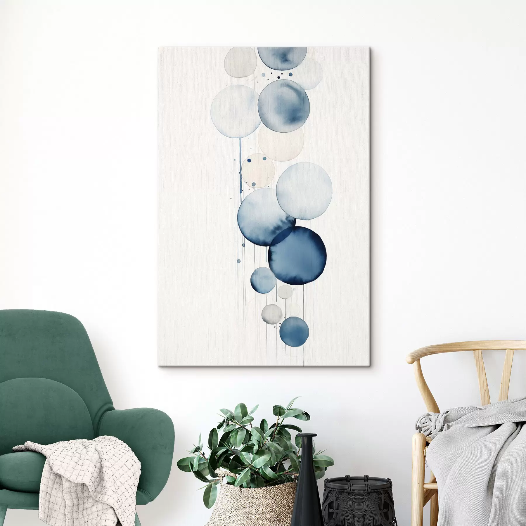  Schilderijen Abstracte blauwe en witte waterverfcirkels met verschillende afmetingen en textuur, tegen een witte achtergrond s47020