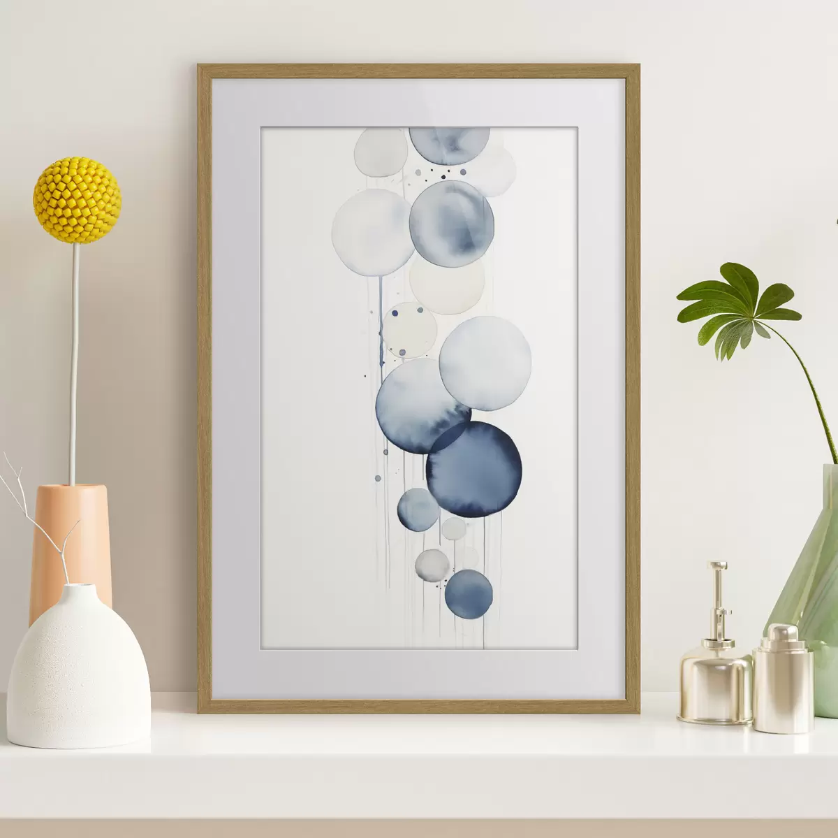 Poster Abstracte blauwe en witte waterverfcirkels met verschillende afmetingen en textuur, tegen een witte achtergrond f47020