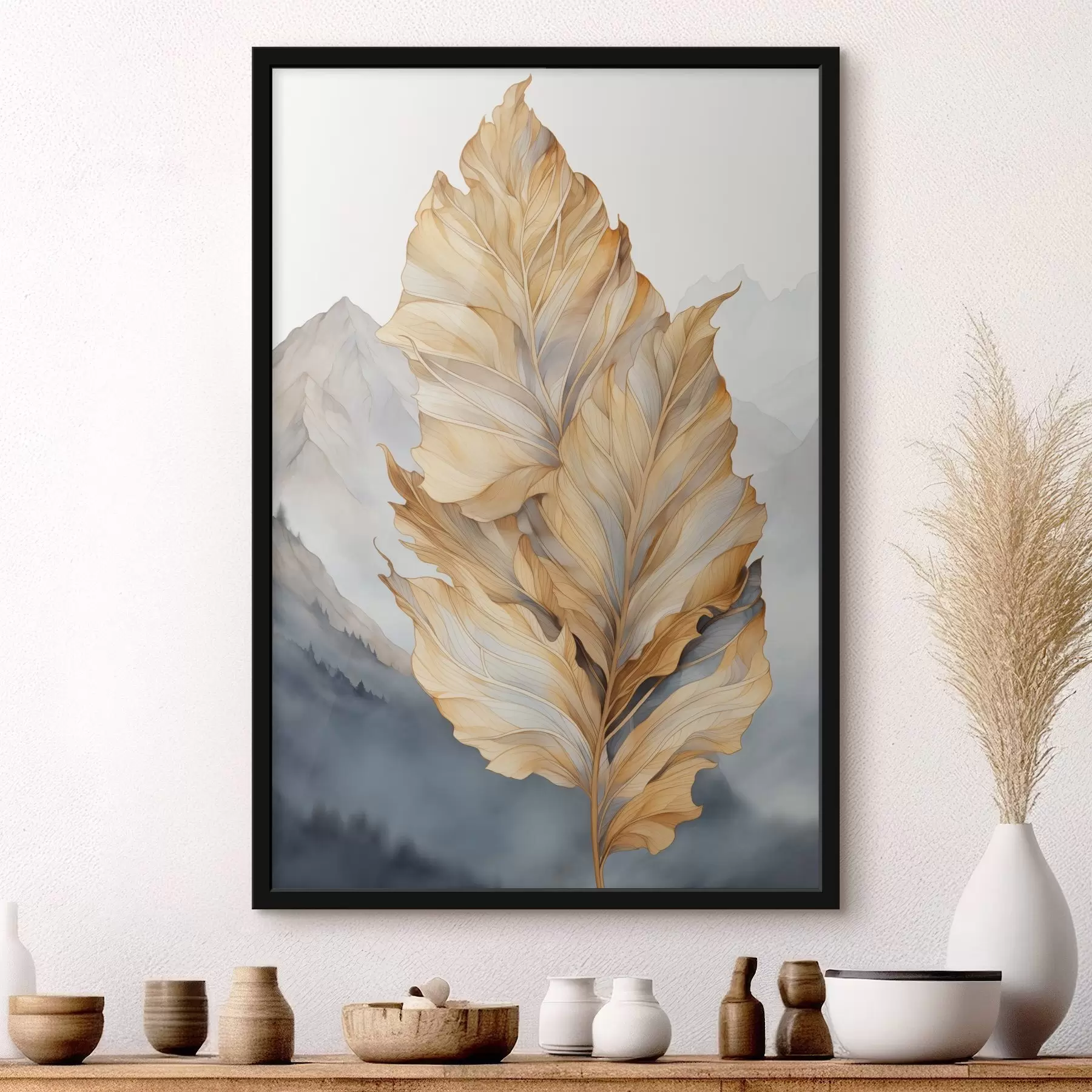 Fotobehang Abstracte grote, gele en bruine bladeren met ingewikkelde details, tegen een berglandschap f47022