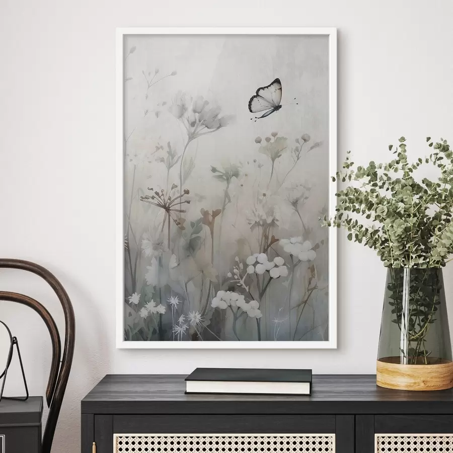 Fotobehang Vlinder op een achtergrond van wilde bloemen f46897