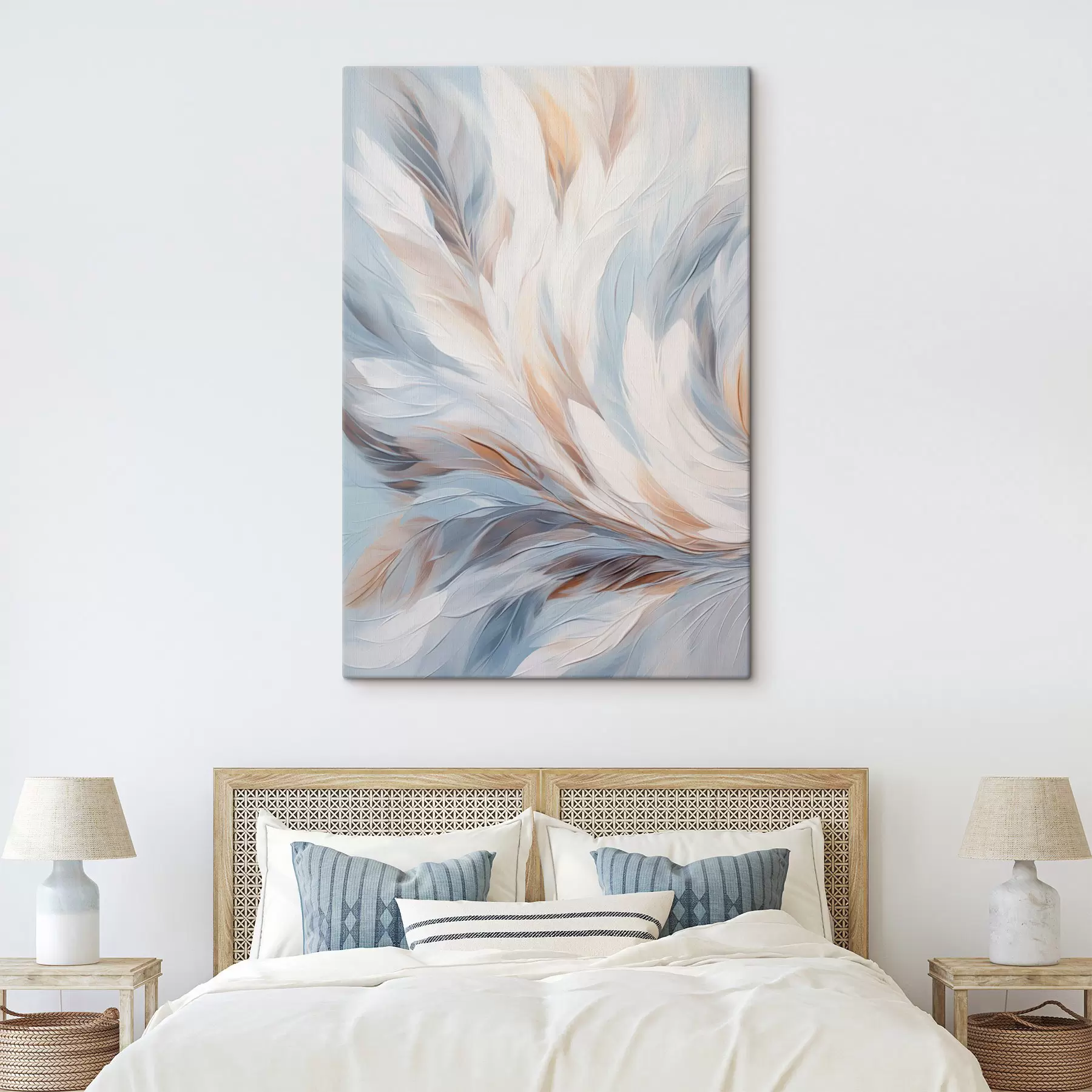  Schilderijen Abstract schilderij van veren in tinten wit, blauw en bruin, met een zachte, vloeiende textuur en een lichte achtergrond. s47417