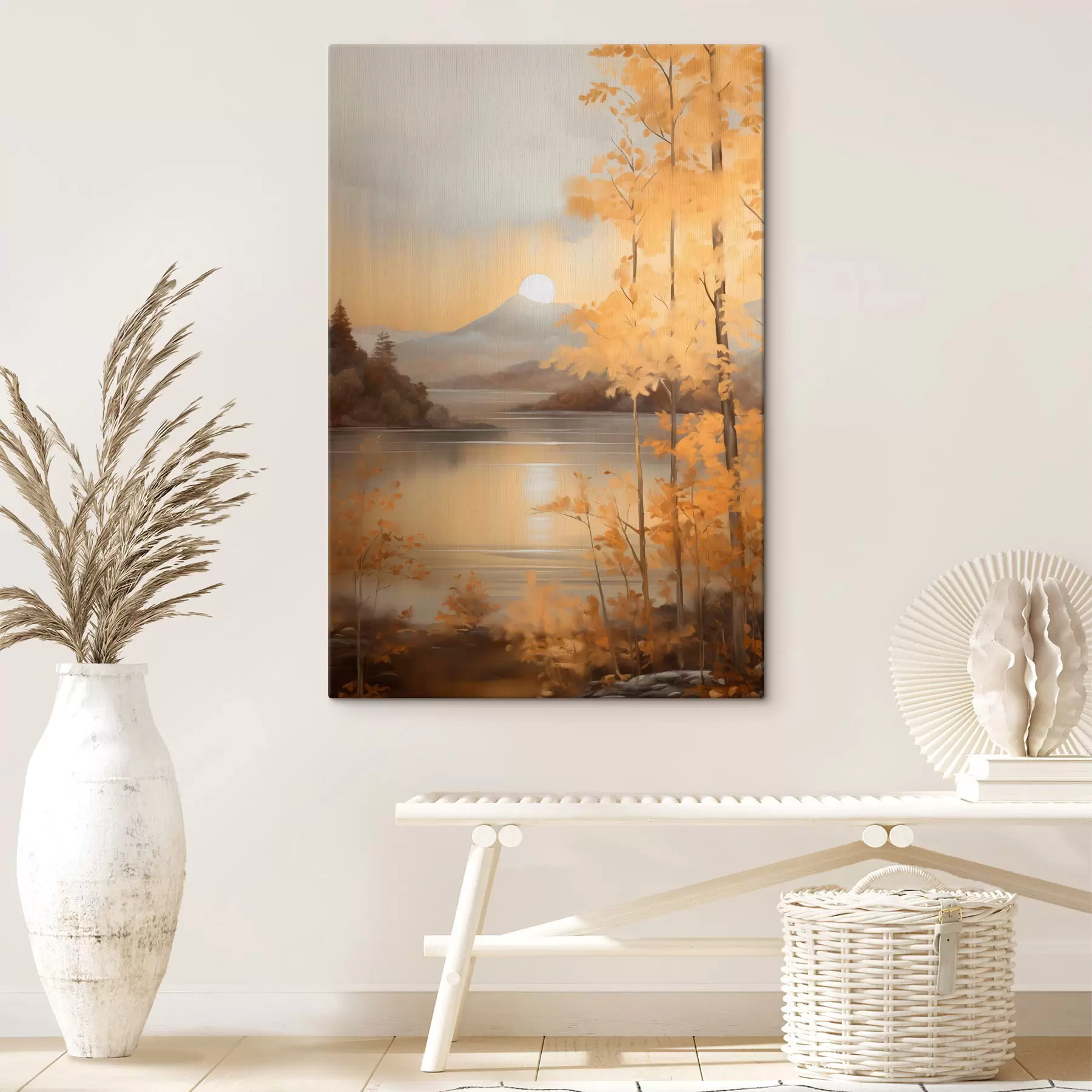  Schilderijen Herfstbomen met oranje bladeren omlijsten een rustig meer met bergen in de verte onder een bewolkte hemel. s47440