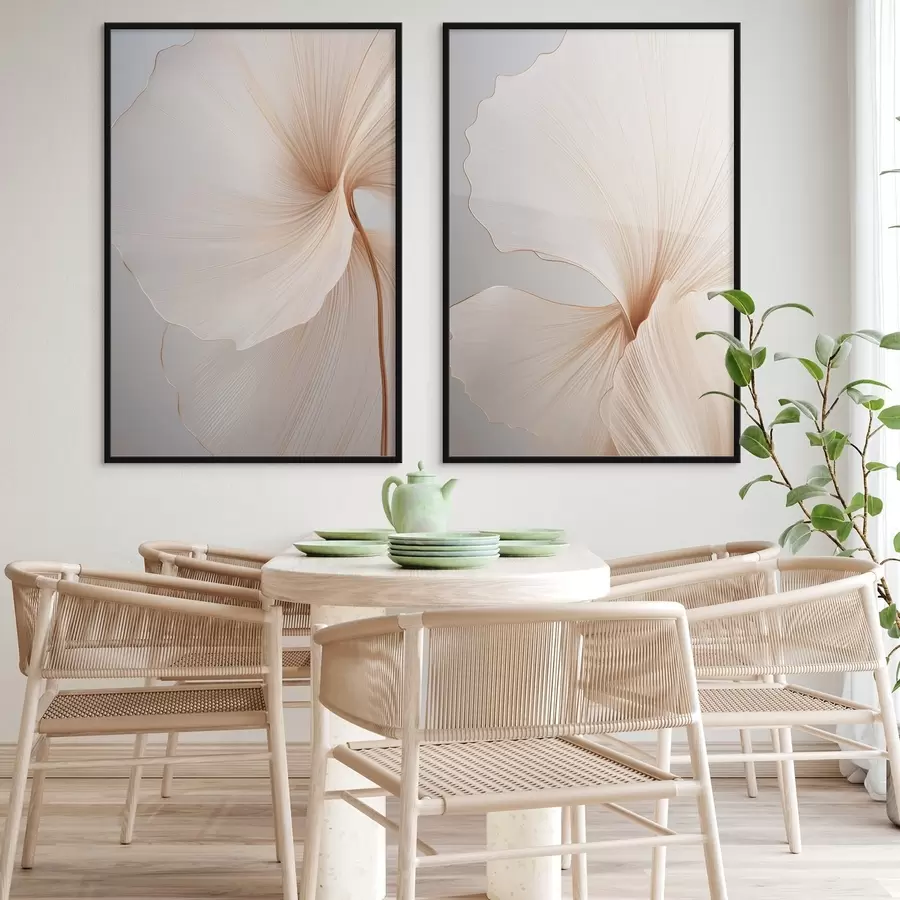 Fotobehang Abstracte bloemen met dunne, delicate bloemblaadjes in witte en beige tinten d00817