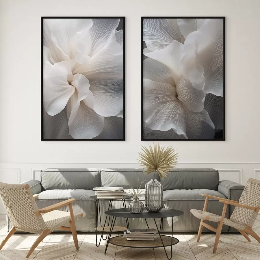 Fotobehang Close-up van delicate abstracte witte bloemblaadjes met ingewikkelde lijnen en een wazige donkere achtergrond d01117