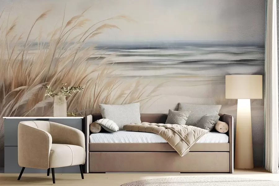 Fotobehang Getextureerd landschap met droog gras op een zandstrand, met de oceaan en de lucht op de achtergrond w09739