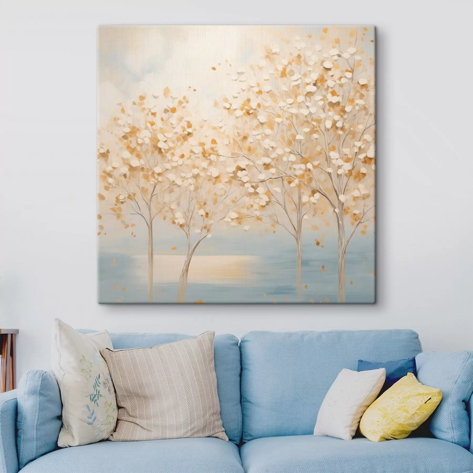  Schilderijen Een schilderij met een gestructureerde stijl, waarop bomen met witte en gele bladeren zijn afgebeeld tegen een lichtblauwe achtergrond s48392