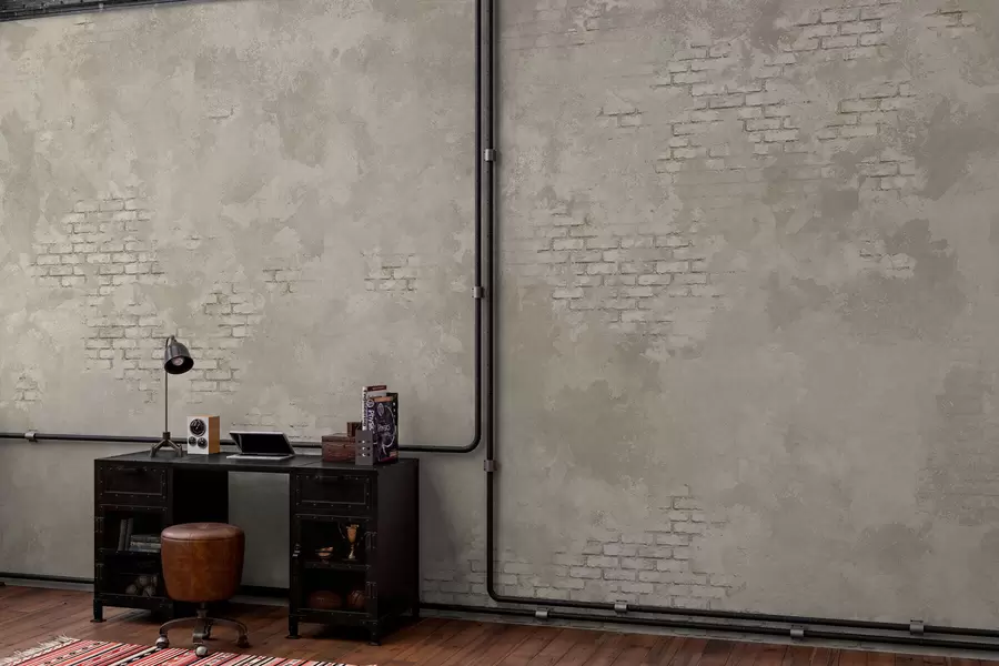 Fotobehang Lichtgrijze pleisterlaag met stukken zichtbare baksteen w05161v1